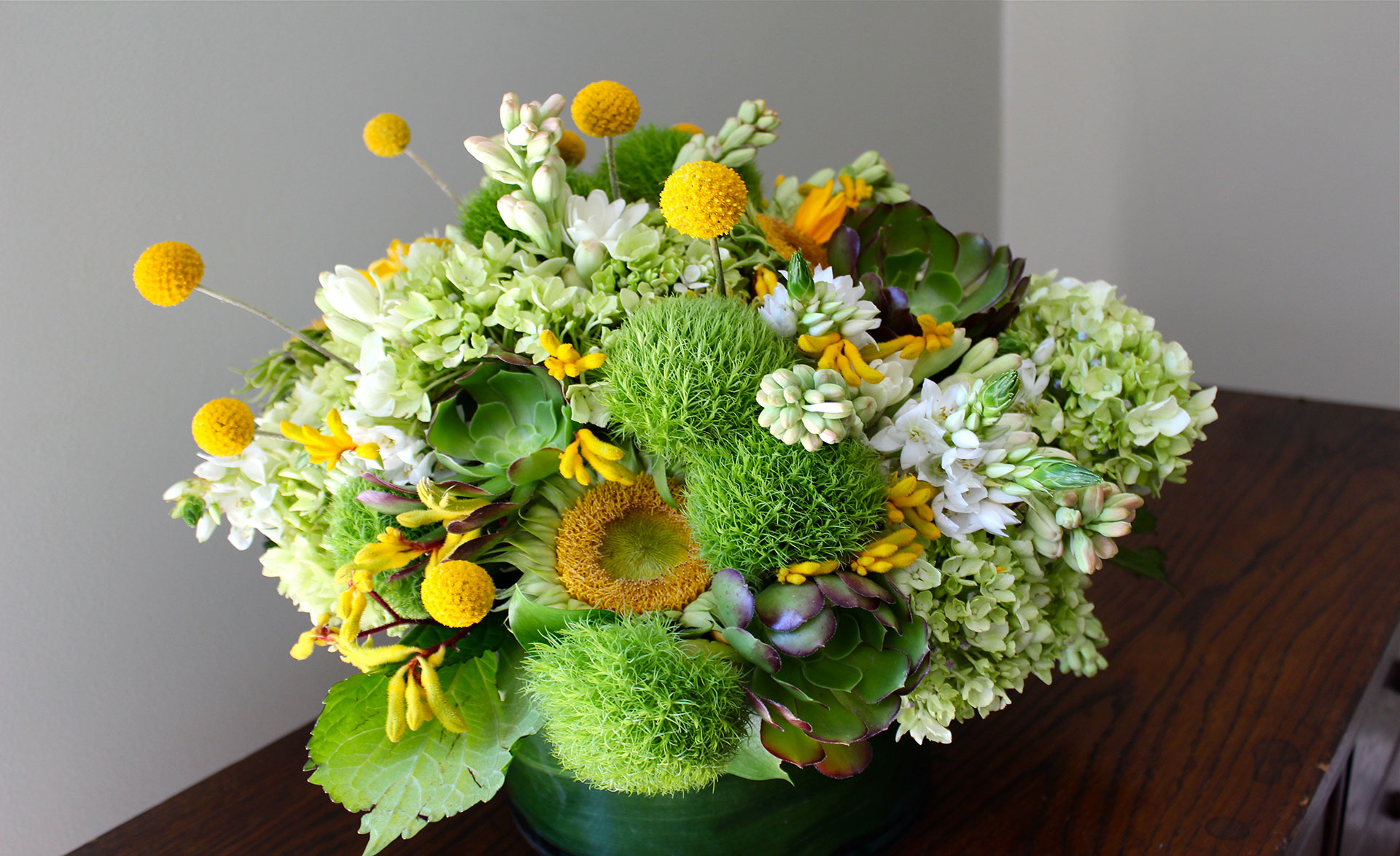 Brenda Berkley Design event floral, fresh flowers, live plants